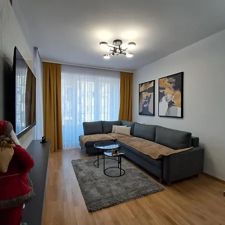 Lux Mint Main Bus Station